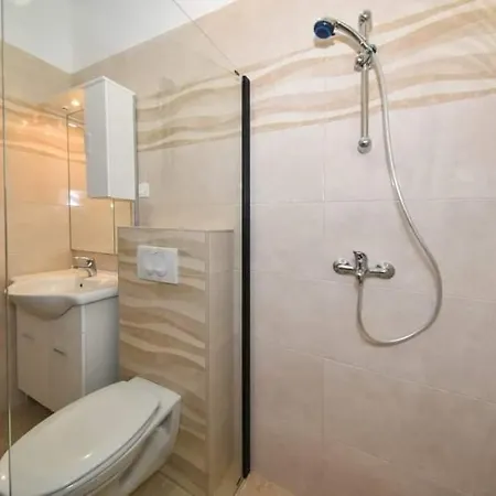 Σπίτι διακοπών Vacation Stone House, 100m From The Beach *